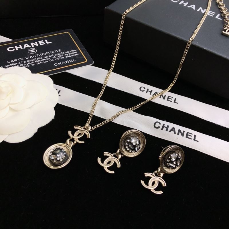 Chanel Necklaces